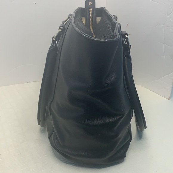 Kate spade tote in black and gold - Picture 4 of 10